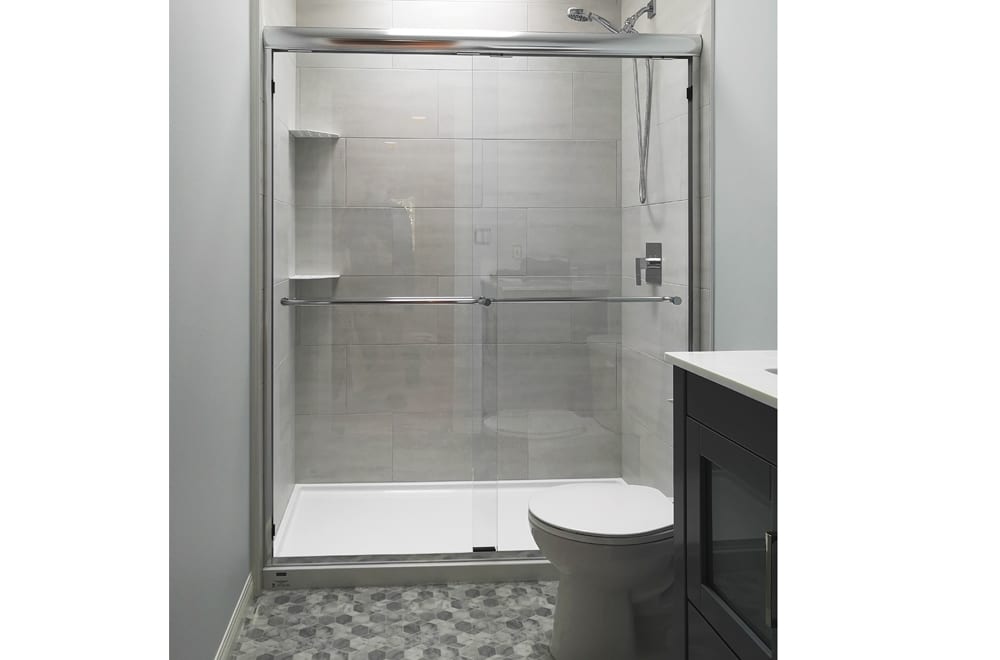 Shodor 54x70 silver Shower Door (1)