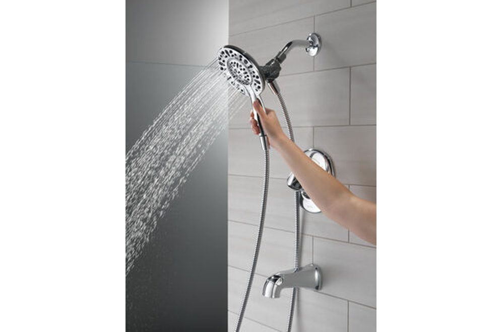 Delta Larkin Tub & Shower Faucet chrome 144890-I-B1 (11)