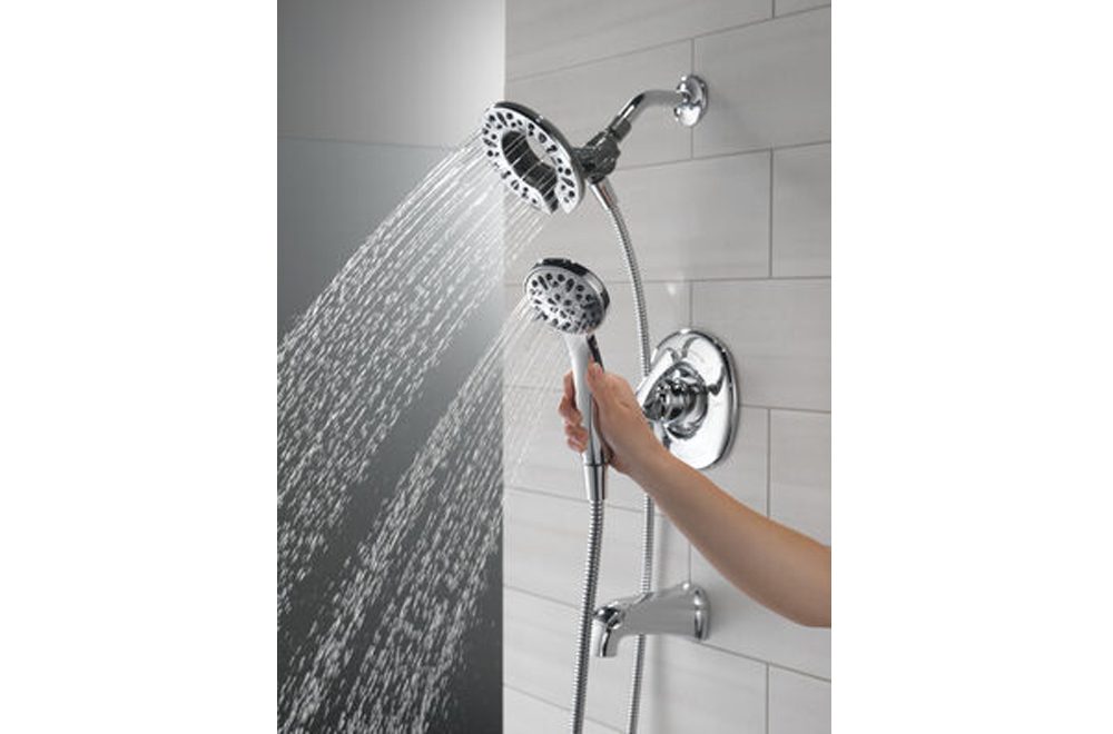 Delta Larkin Tub & Shower Faucet chrome 144890-I-B1 (14)