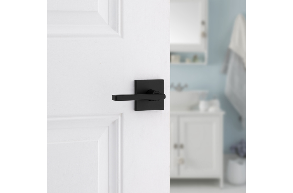 halifax-square-bed-bath-lever-in-iron-black privacy 3