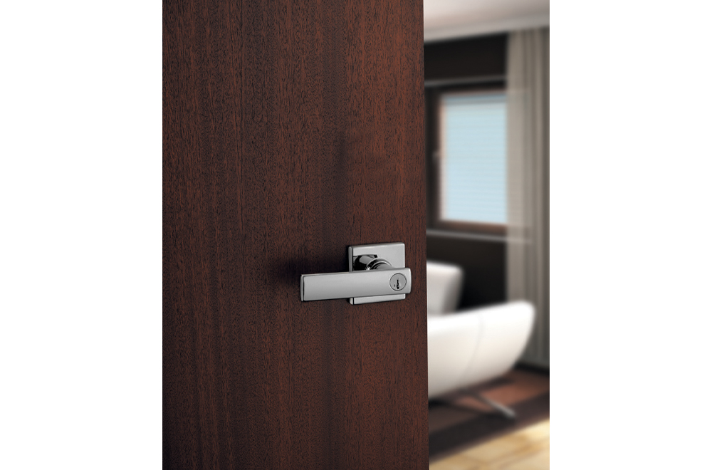 vedani-entry-lever-featuring-smartkey-in-satin-nickel 3